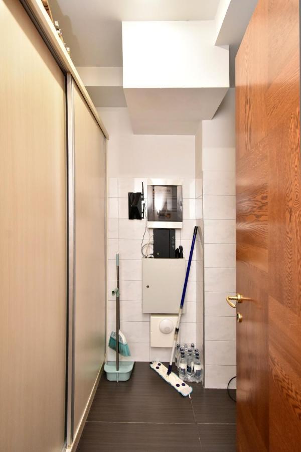 Dos Guest House Jerevan Buitenkant foto