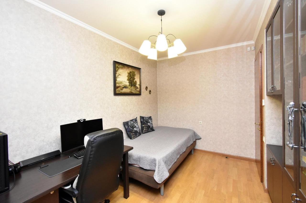 Dos Guest House Jerevan Buitenkant foto
